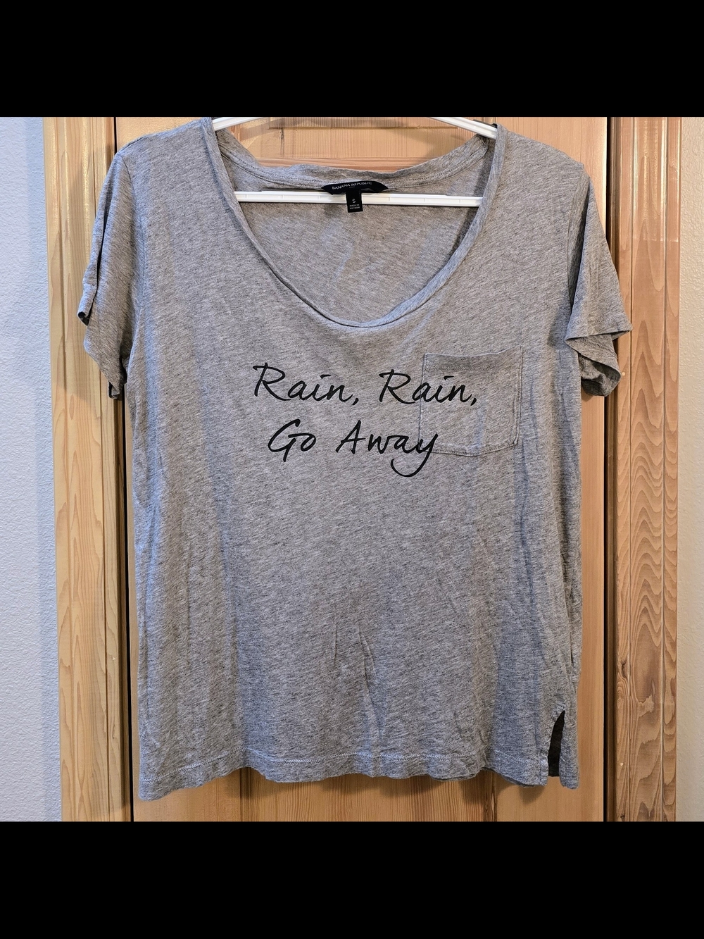 BANANA REPUBLIC FACTORY Top Small Gray/Black Short Sleeve Tee Women's